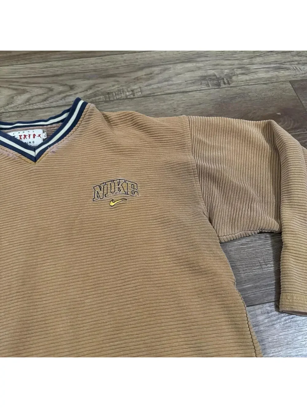 Vintage 90s Nike Cross Training Gym Corduroy Sweater V-Neck - Picture 2 of 11